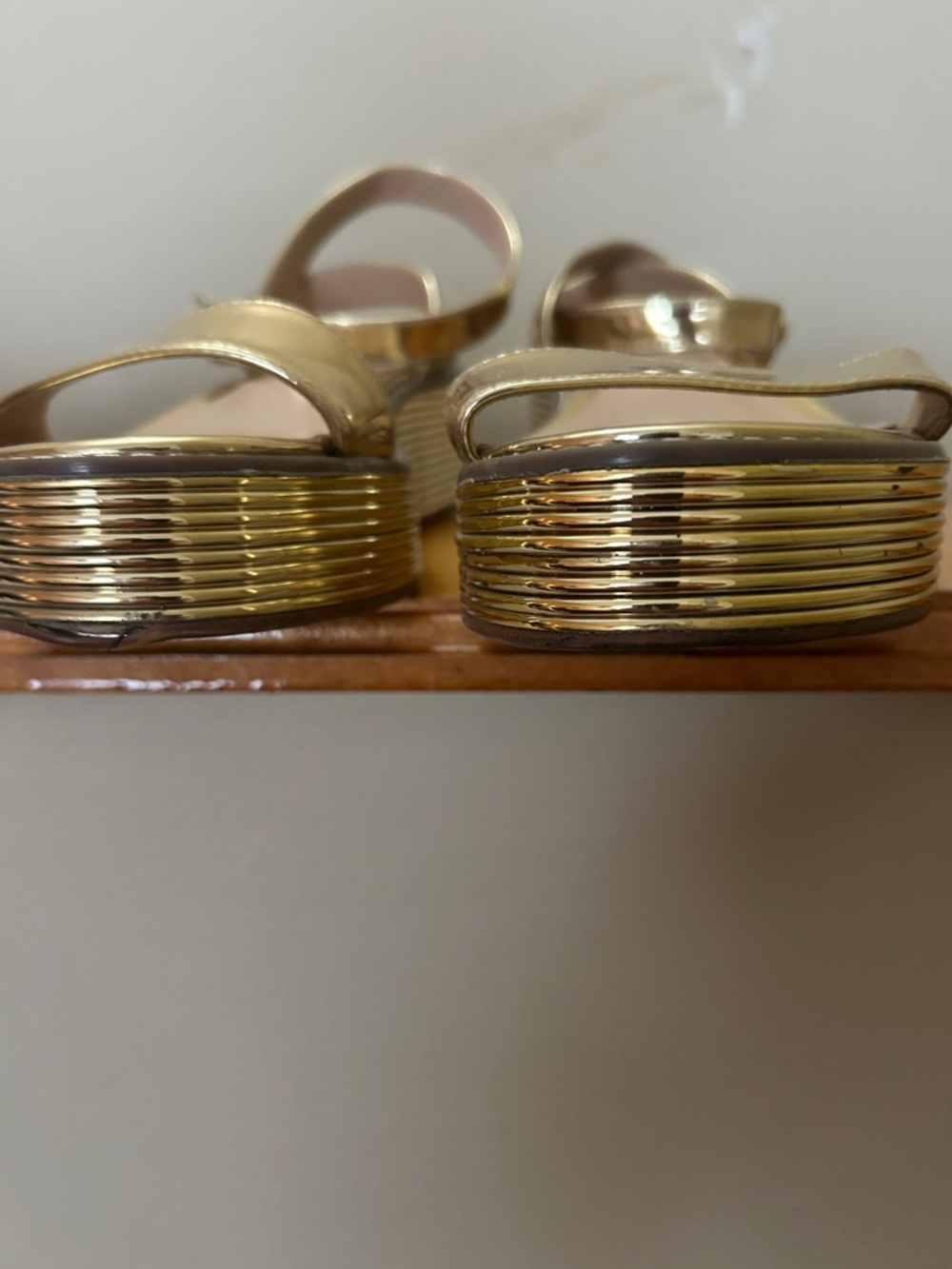 Bershka Gold Platform Sandals for Women - Picture 2 of 2
